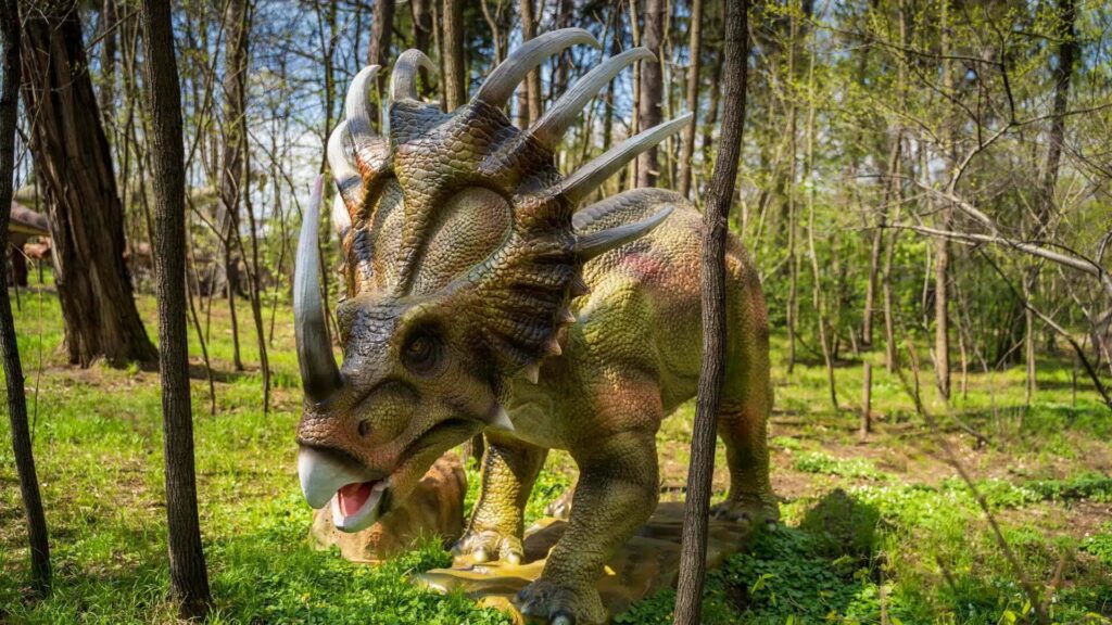 Park Mitologii i Park Owadów - edukacja przez zabawę