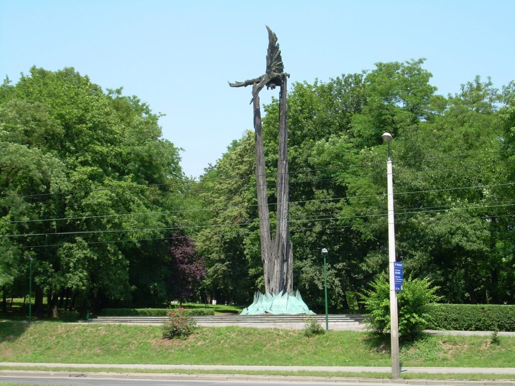 Park Lotników Polskich Kraków 4 Edukacja i kultura